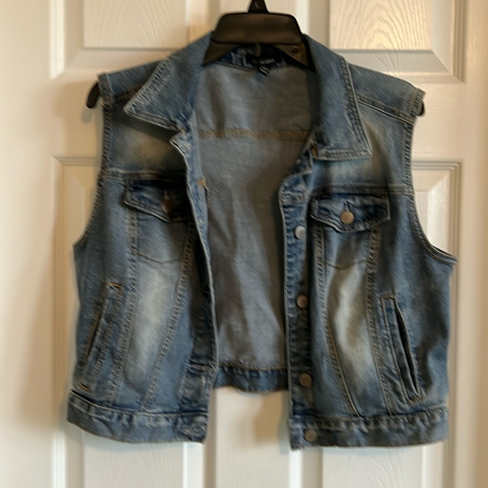Versona Denim Vest